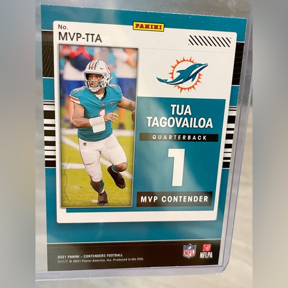 Tua Tagovailoa MVP Contenders Miami Dolphins Panini Football Card Tyreek Hill - Picture 3 of 3